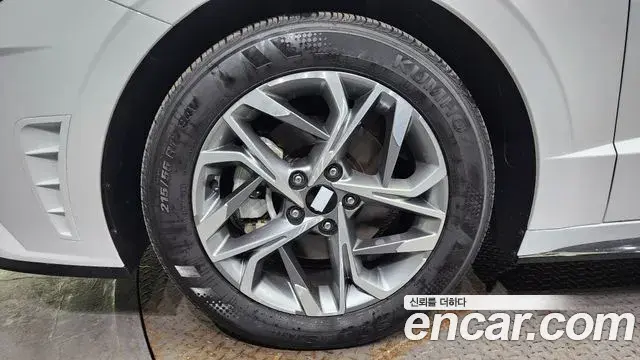 Hyundai Sonata Hybrid 2022 — Photo 4/20
