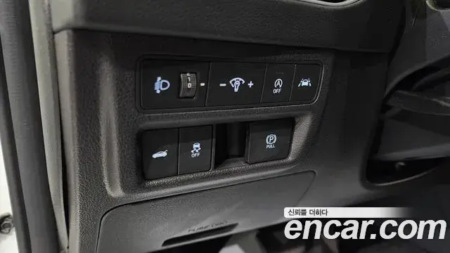 Hyundai Sonata Hybrid 2022 — Photo 15/20