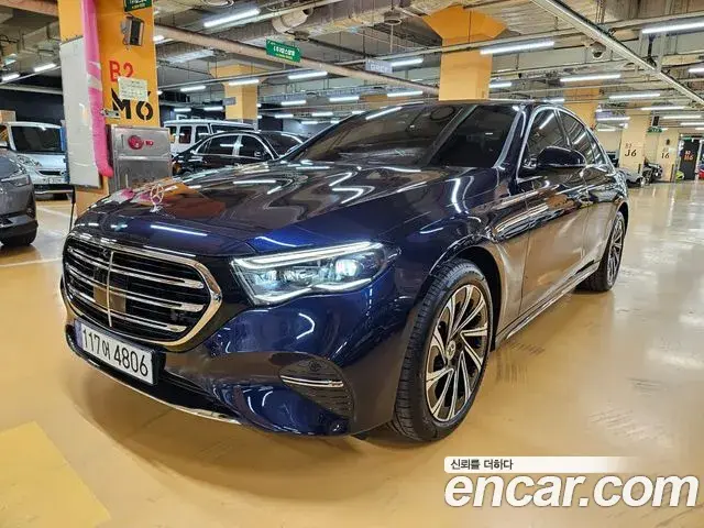 Mercedes-Benz E-Class 2024 — Şəkil 1/20