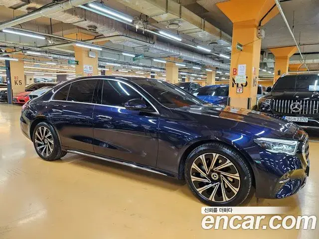 Mercedes-Benz E-Class 2024 — Şəkil 16/20
