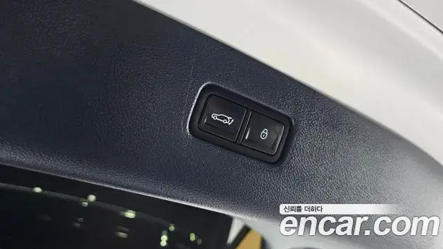 Genesis GV80 2023 — Photo 19/20