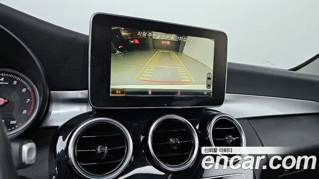 Mercedes-Benz C-Class 2018 — Фото 17/20