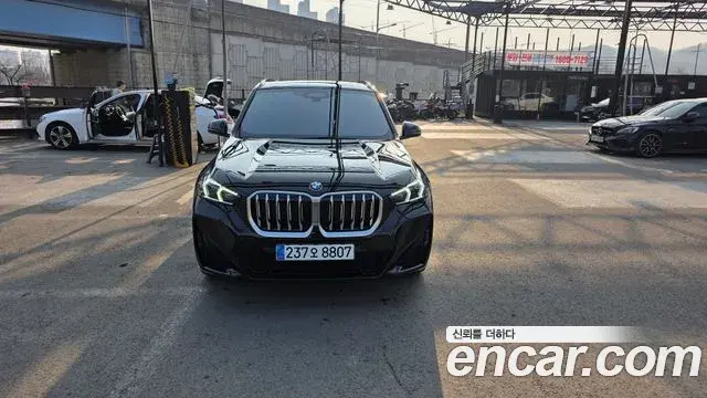 BMW X1 2023 — ფოტო 11/14