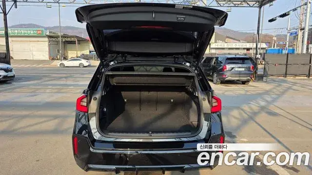 BMW X1 2023 — ფოტო 12/14