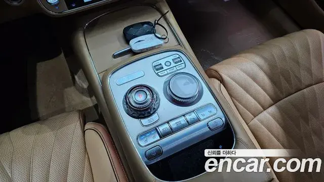 Genesis G90 2022 — Şəkil 1/20