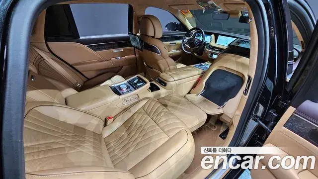 Genesis G90 2022 — Şəkil 17/20