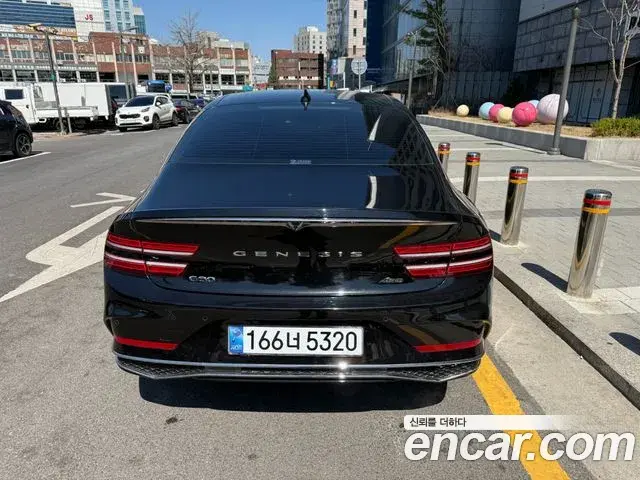 Genesis G80 2024 — Photo 2/20