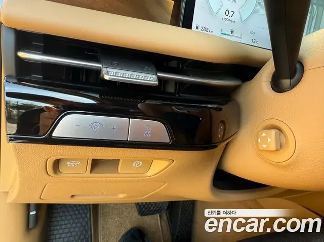 Genesis G80 2024 — Photo 11/20