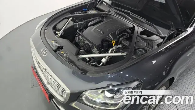Kia The K9 2018 — ფოტო 18/32