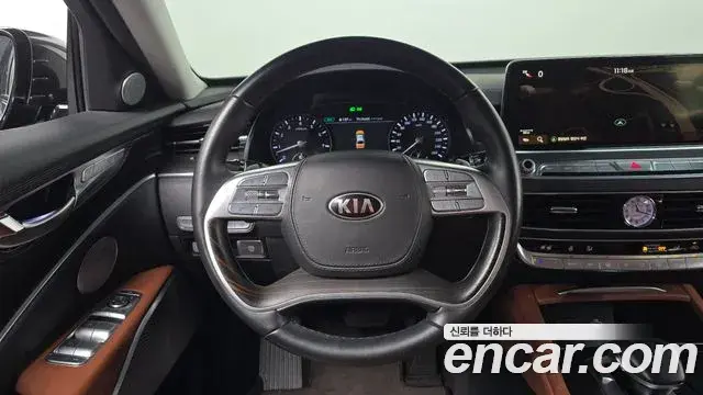 Kia The K9 2018 — ფოტო 25/32