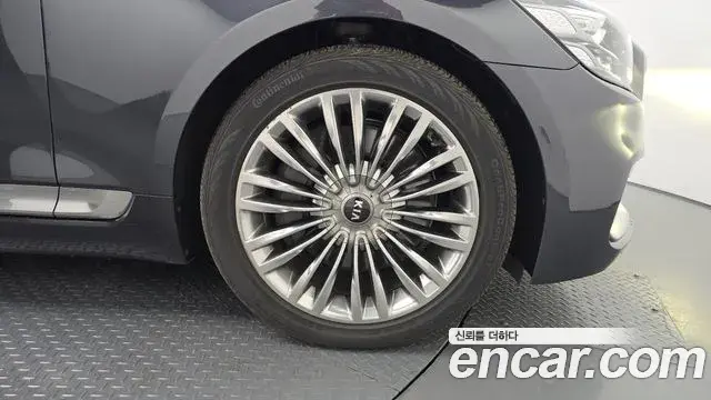 Kia The K9 2018 — ფოტო 31/32