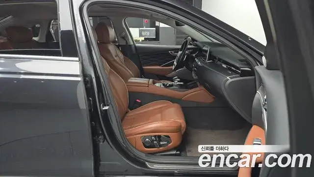 Kia The K9 2018 — ფოტო 26/32