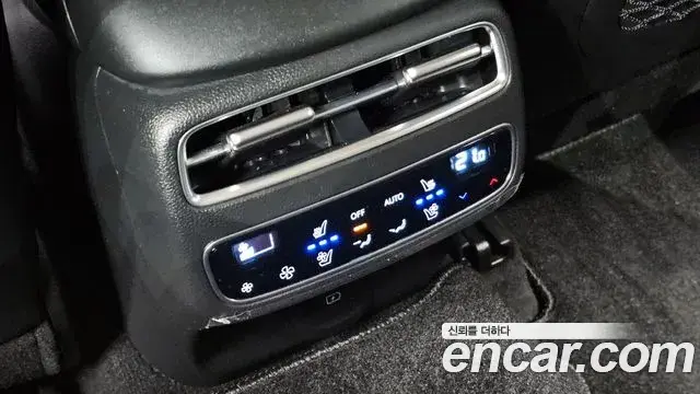 Genesis GV70 2024 — ფოტო 10/20