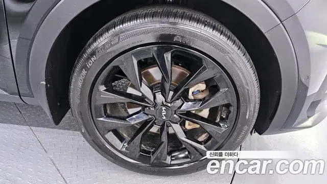 Kia Sorento 2022 — Photo 6/20