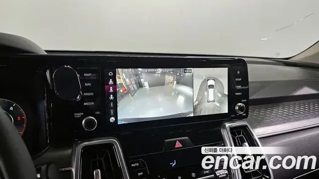 Kia Sorento 2022 — Photo 5/20
