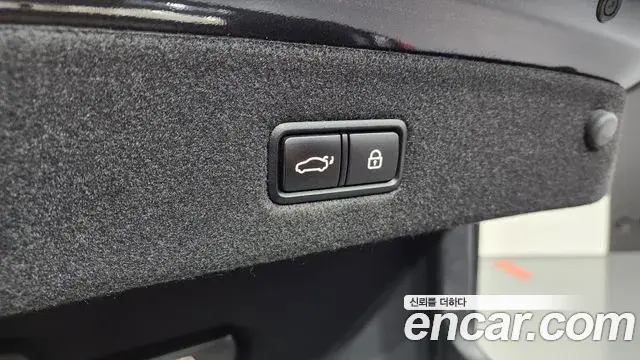 Kia The K9 2018 — Photo 9/20