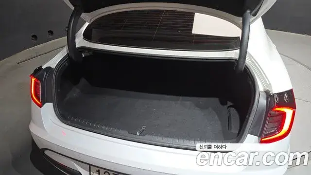 Hyundai Sonata Hybrid 2021 — ფოტო 3/20