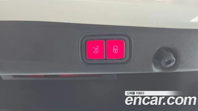 Mercedes-Benz E-Class 2018 — ფოტო 12/20