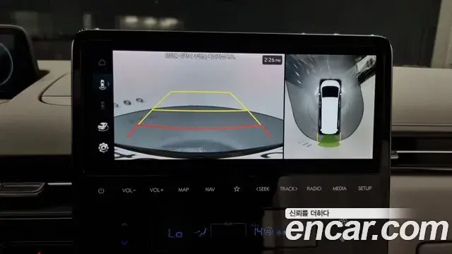 Hyundai Staria 2023 — Photo 15/20
