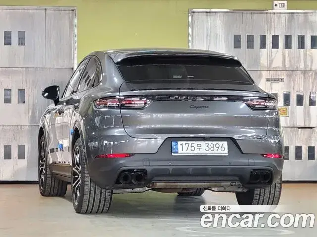Porsche Cayenne 2020 — Şəkil 17/20