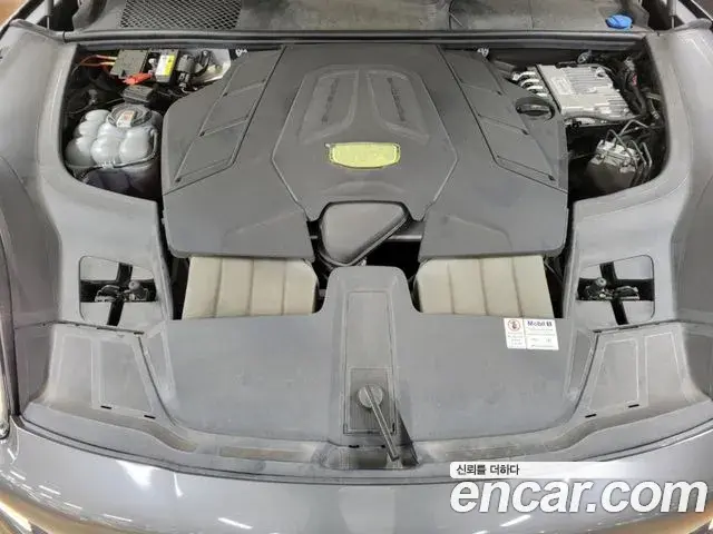 Porsche Cayenne 2020 — Şəkil 14/20
