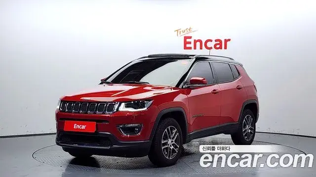 Jeep Compass 2020 — Фото 1/20