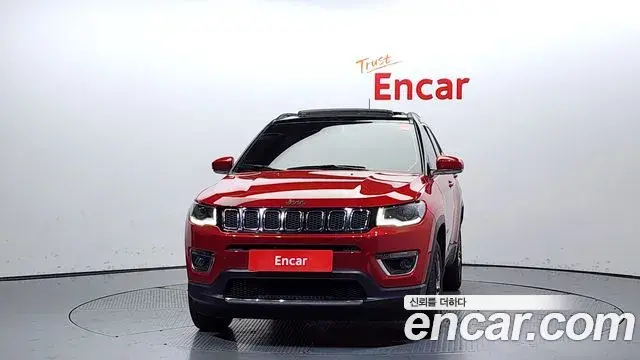 Jeep Compass 2020 — Фото 3/20