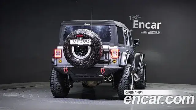 Jeep Wrangler 2019 — Фото 4/20
