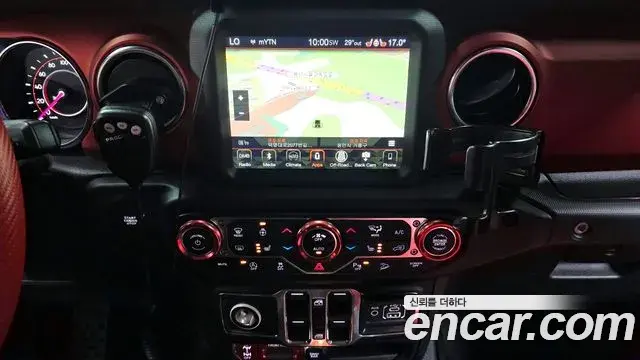 Jeep Wrangler 2019 — Фото 14/20