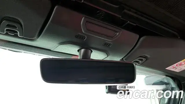 Jeep Wrangler 2019 — Фото 18/20