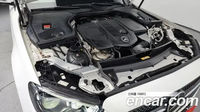 Mercedes-Benz E-Class 2020 — Фото 6/20