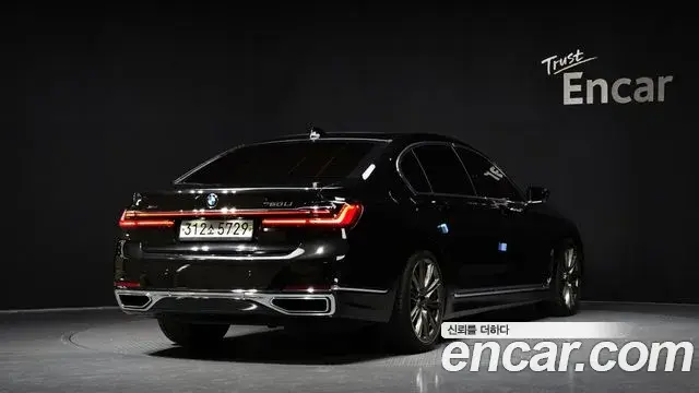 BMW 7 Series 2019 — ფოტო 19/20