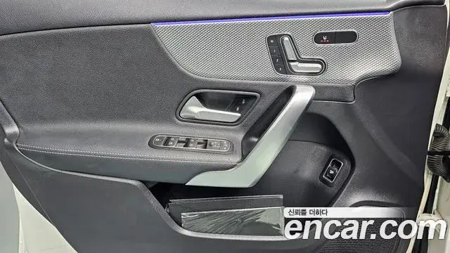 Mercedes-Benz A-Class 2021 — Фото 12/20
