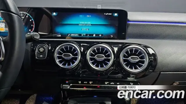 Mercedes-Benz A-Class 2021 — Фото 14/20