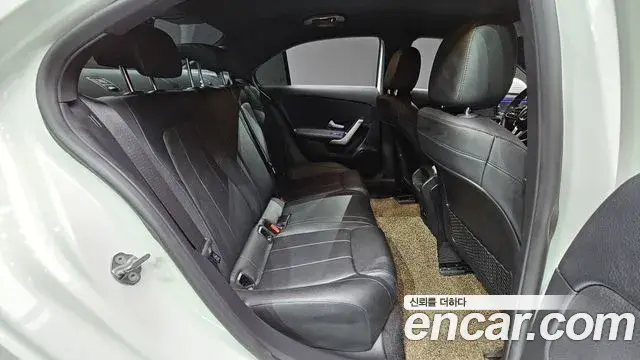 Mercedes-Benz A-Class 2021 — Фото 19/20