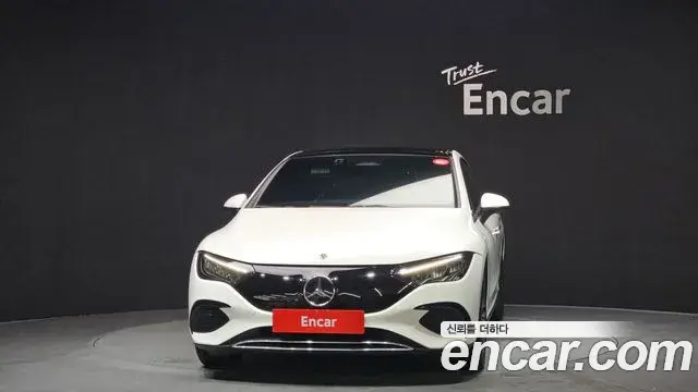 Mercedes-Benz EQE 2023 — Photo 20/20