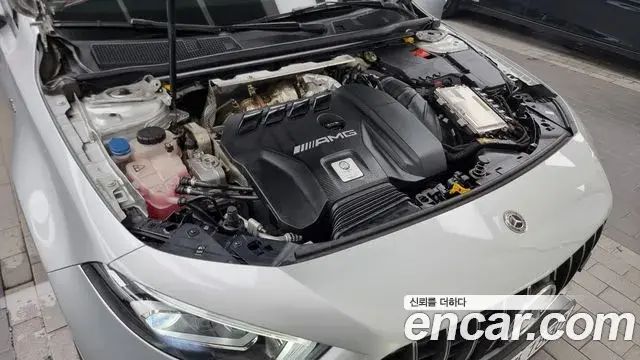 Mercedes-Benz A-Class 2020 — ფოტო 2/20