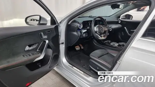 Mercedes-Benz A-Class 2020 — ფოტო 9/20
