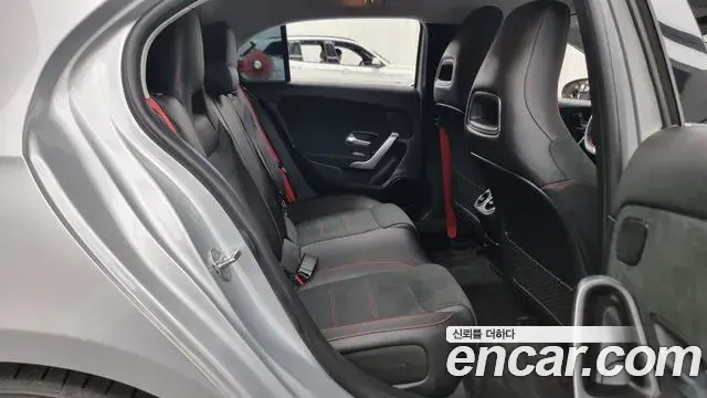 Mercedes-Benz A-Class 2020 — ფოტო 3/20