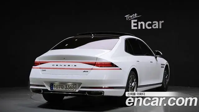 Genesis G90 2022 — Şəkil 8/20