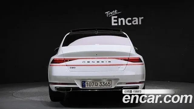 Genesis G90 2022 — Şəkil 3/20