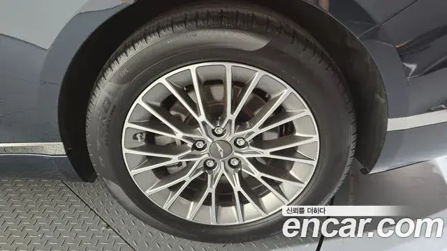 Genesis G80 2021 — Şəkil 16/20