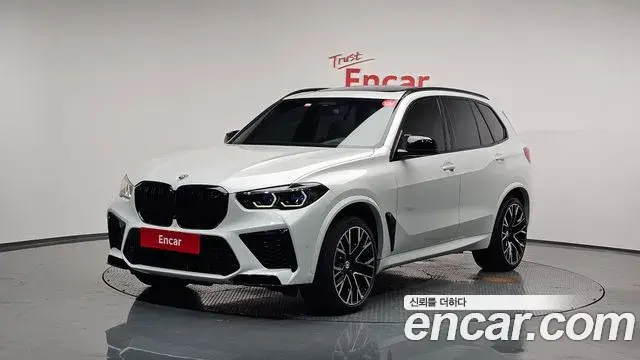 BMW X5 2023 — Фото 1/20