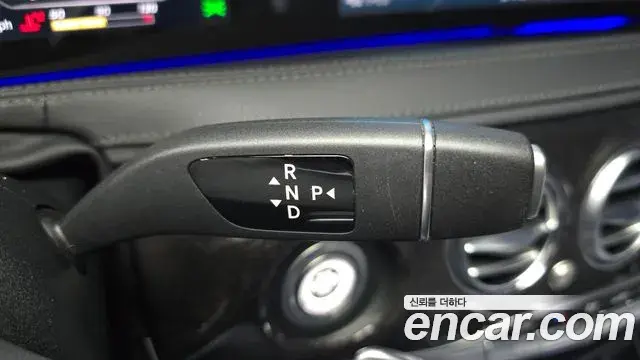 Mercedes-Benz S-Class 2019 — ფოტო 1/20