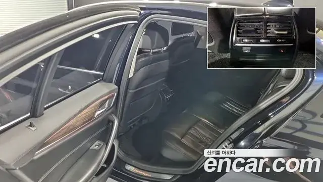 BMW 5 Series 2018 — ფოტო 2/19