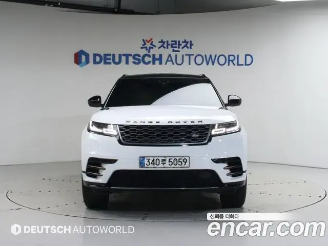 Land Rover Range Rover Velar 2020 — Photo 3/20