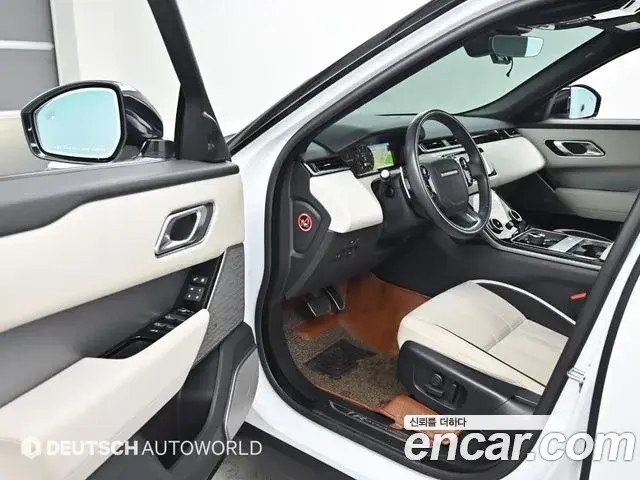 Land Rover Range Rover Velar 2020 — Photo 14/20