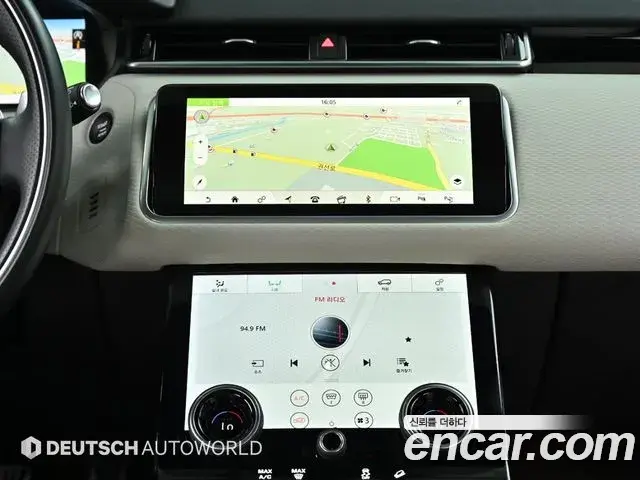 Land Rover Range Rover Velar 2020 — Photo 18/20