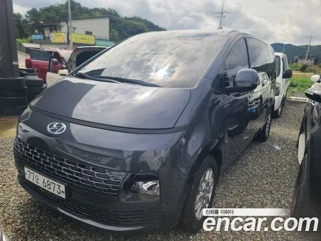 Hyundai Staria 2021 — Photo 9/15
