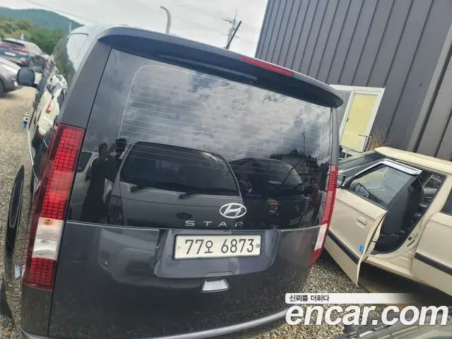 Hyundai Staria 2021 — Photo 7/15